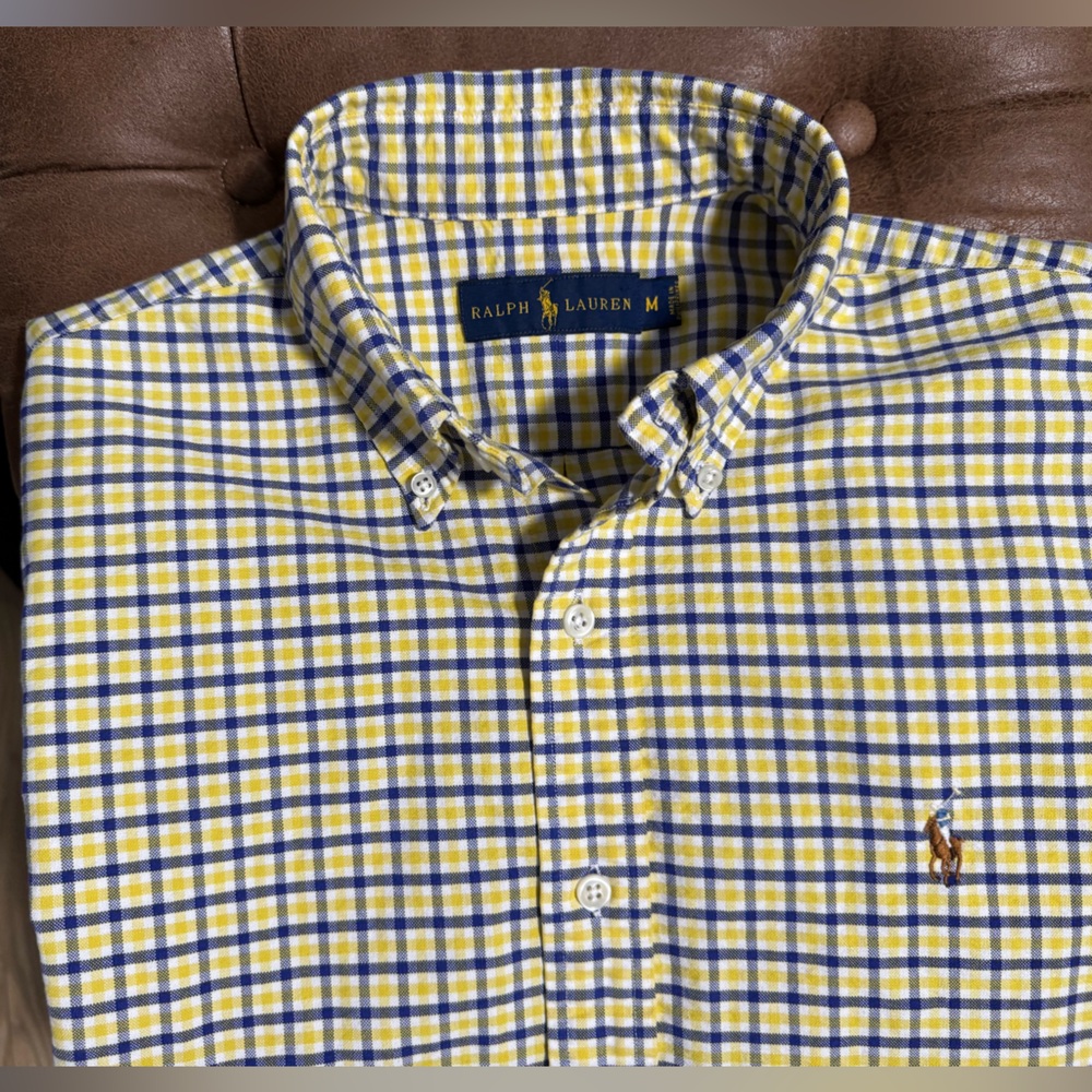 Ralph Lauren Men’s Button Up size M